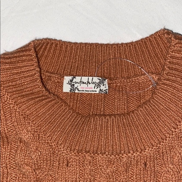 Knit top - Picture 3 of 3